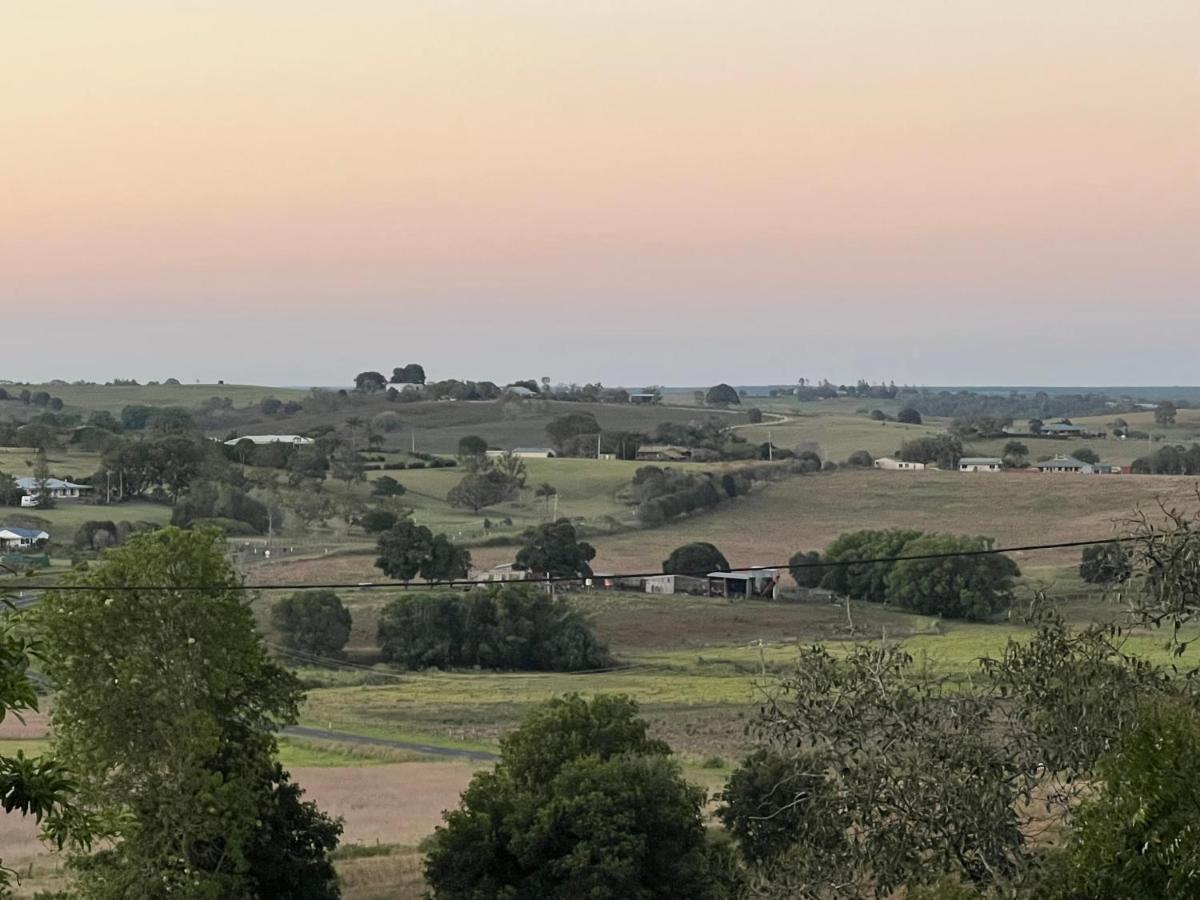 Childers Charmer With Aircon, Wifi & Modern Luxuries Buitenkant foto