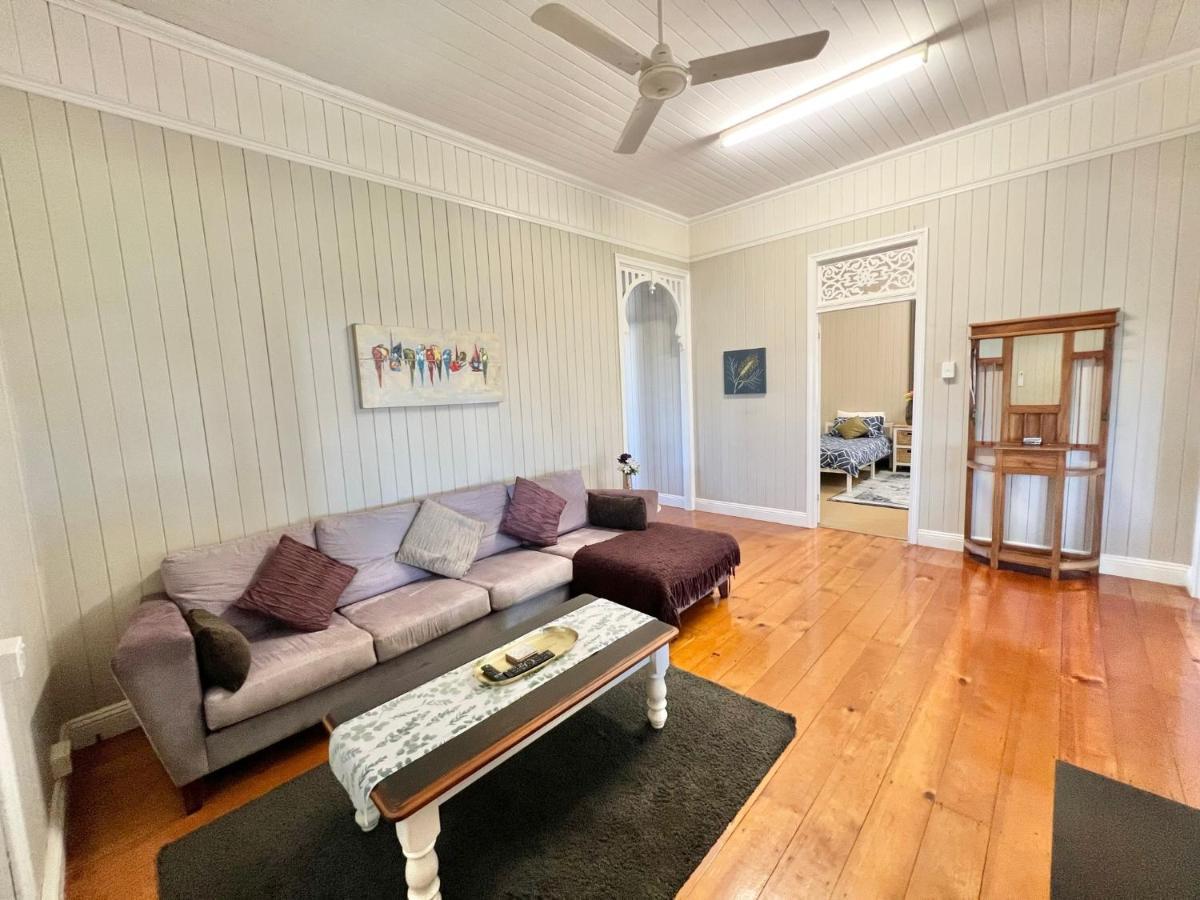 Childers Charmer With Aircon, Wifi & Modern Luxuries Buitenkant foto
